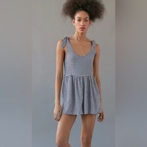 Urban Outfitters Cairo Tie-Shoulder Romper Women’s Small Navy Gingham